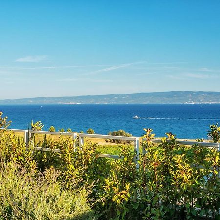 Sea View With Garden Apartment Joshua Split Exterior photo