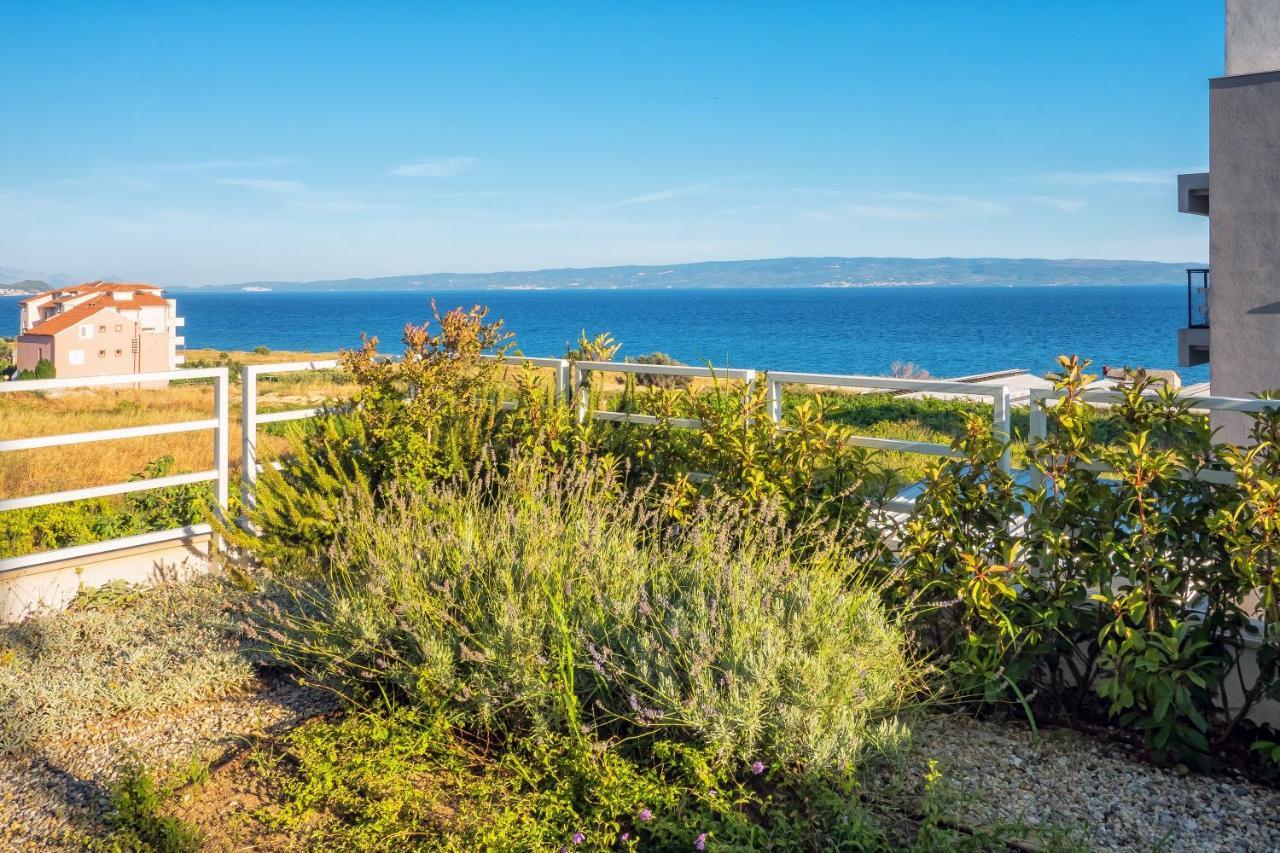 Sea View With Garden Apartment Joshua Split Exterior photo